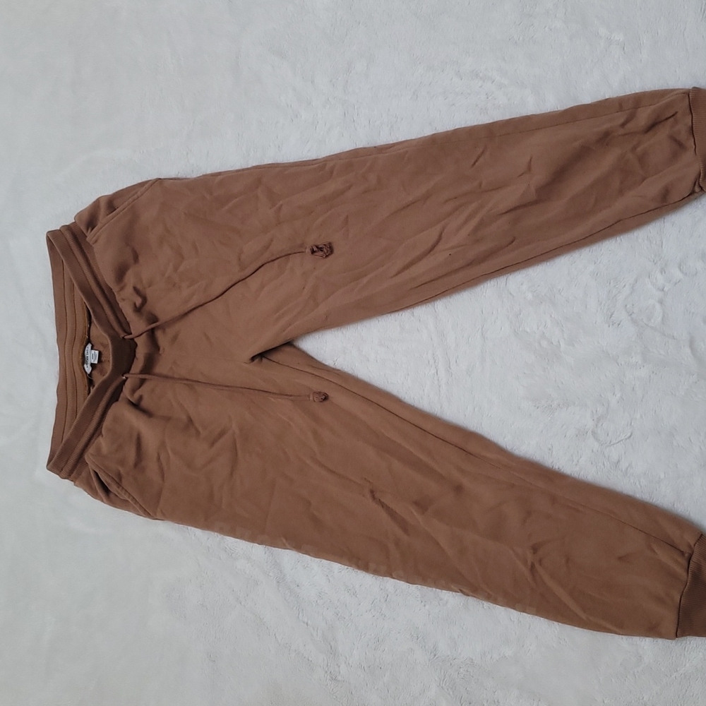 AMERICAN EAGLE SWEATS